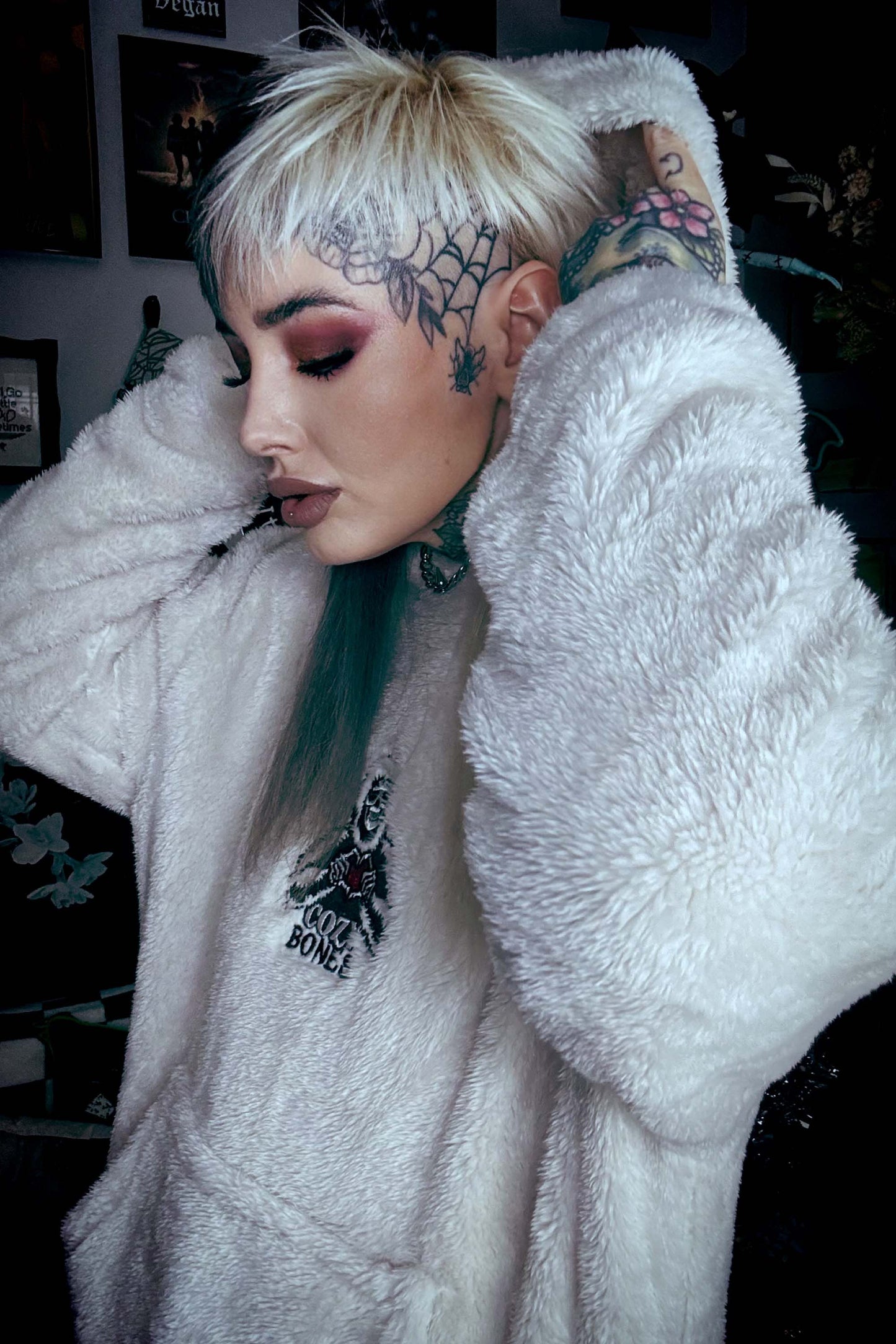 Cozy Bones Unisex Natural Fluffy Fleece Hoodie