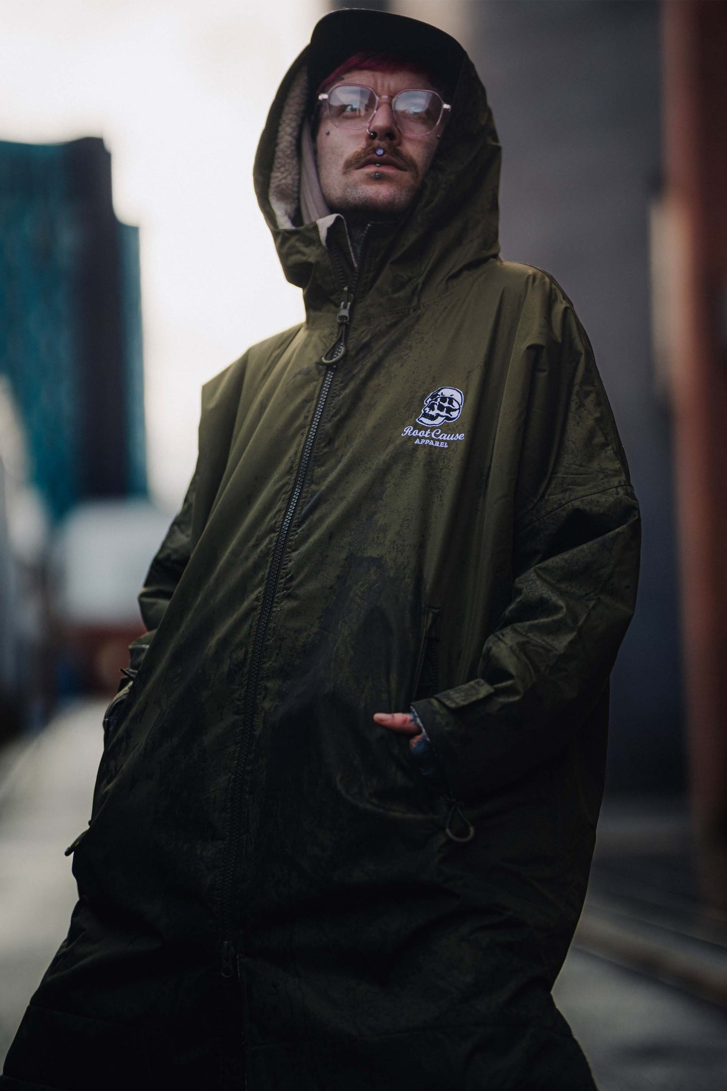 Double Skull All Weather Robe with Roll Bag