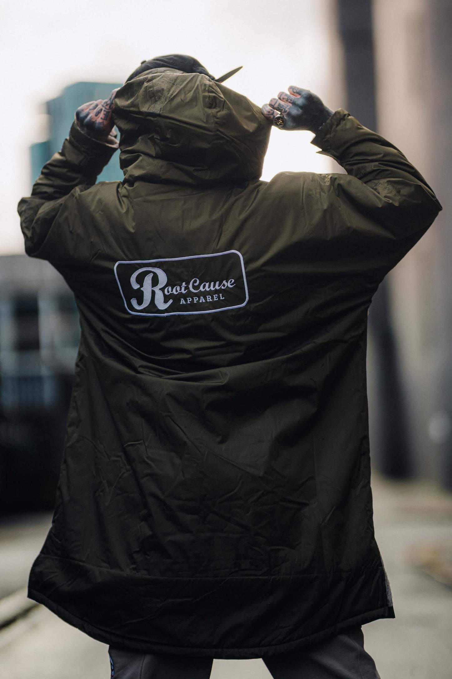 Double Skull All Weather Robe with Roll Bag