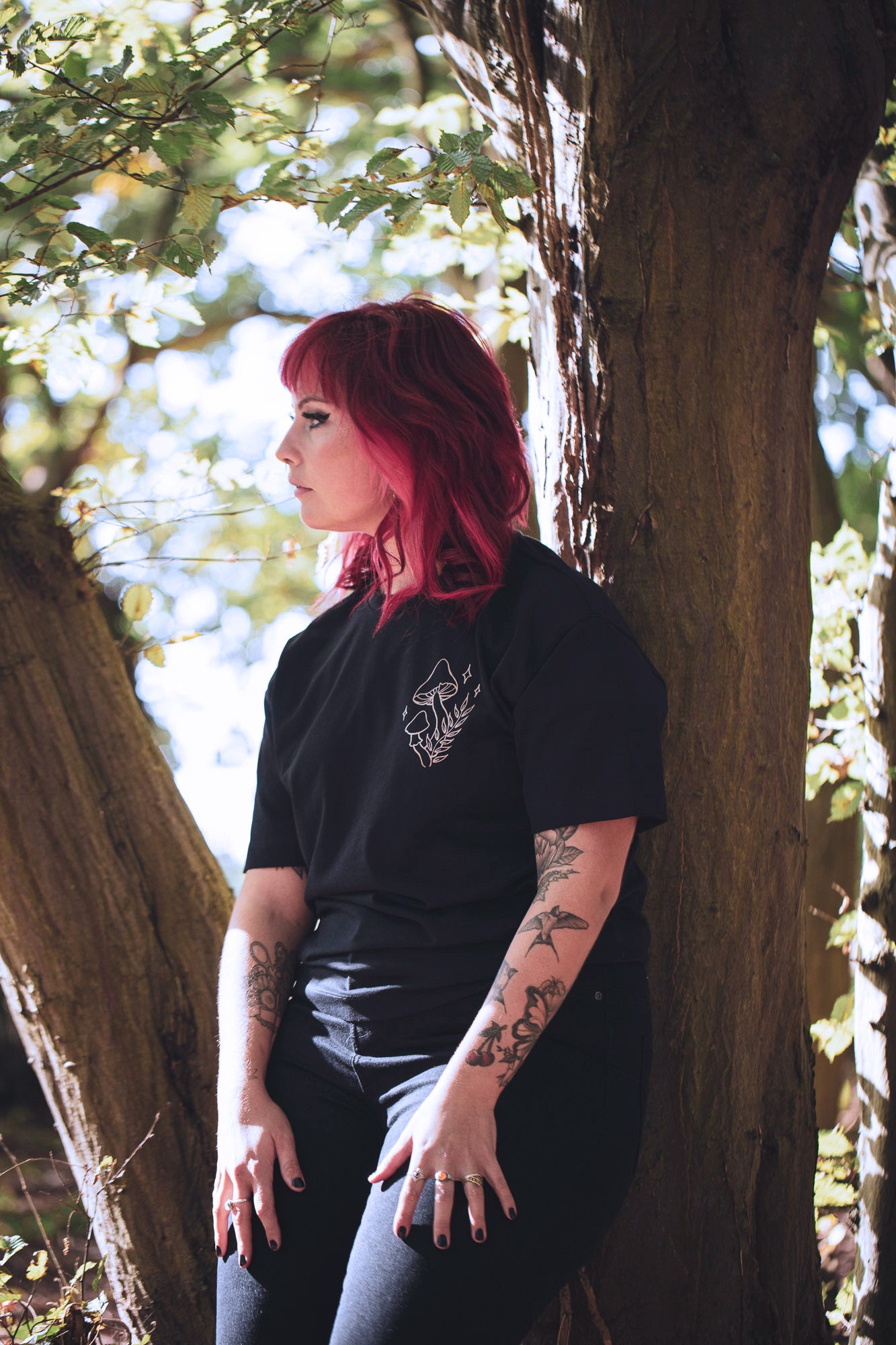 Root Cause Shimmer Shroom Black Organic Cotton Unisex T-Shirt